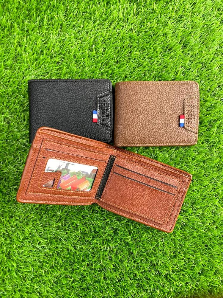 Premium Vintage Leather Wallet – Slim Bifold Minimalist Design