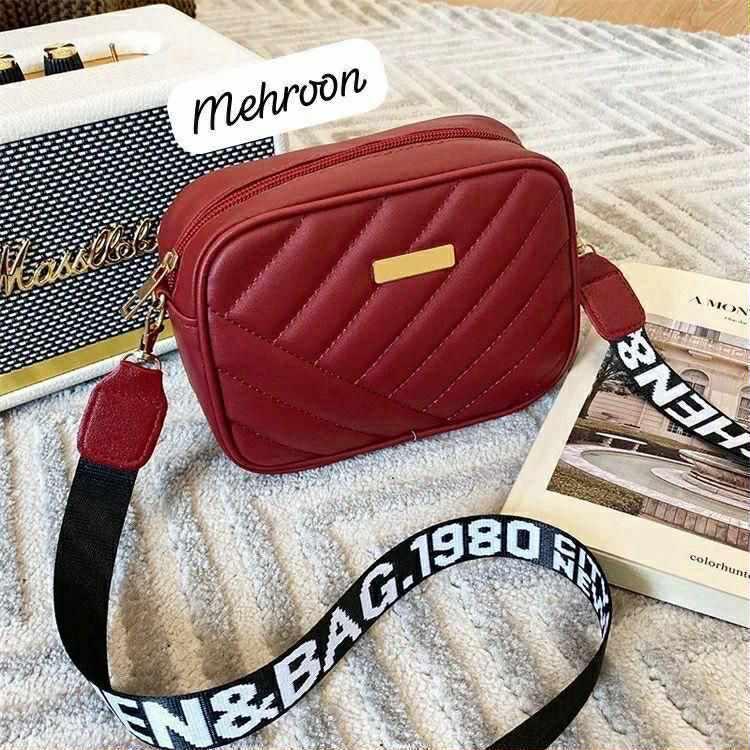 Trendy Quilted Crossbody Bag – Mini Shoulder Handbag for Women (Maroon)