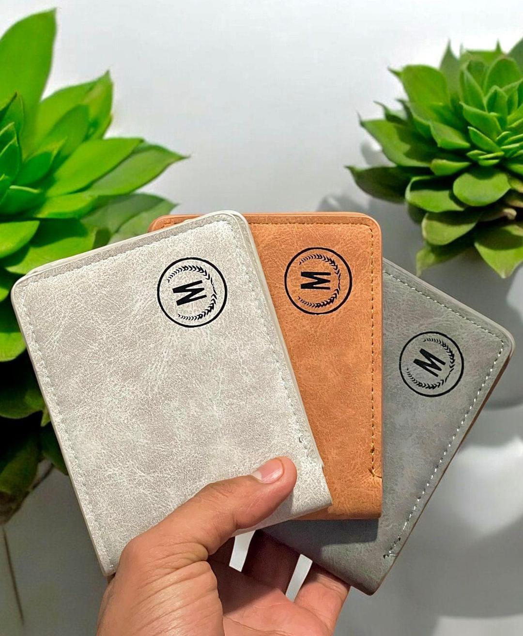 Premium Vintage Leather Wallet – Slim Bifold Minimalist Design